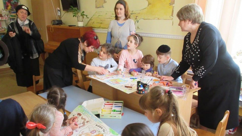 Children-at-Tikvas-kindergarten-Odessa-Ukraine-e1494911274687-965×543