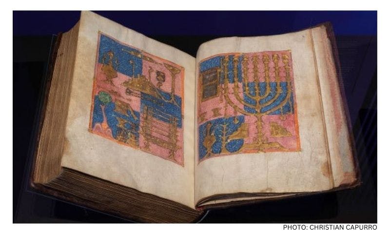 New Hebrew manuscript exhibition showcases beauty of Jewish texts