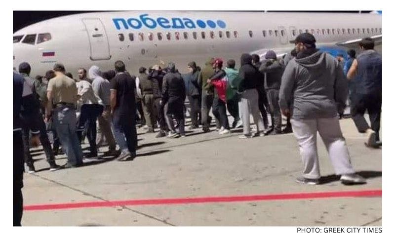 Mob storms Russian airport looking for Jews as flight from Israel lands