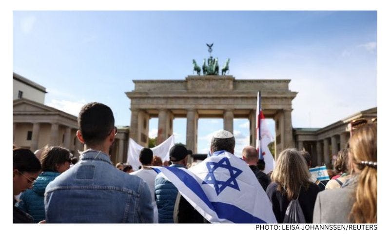 Berlin synagogue firebombed, Israeli community feels 'broken'