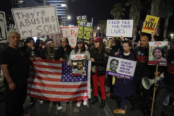 Relatives of Israeli hostages protest outside the US Ambassy in Tel Aviv, March 5 (EPA/Abir Sultan)